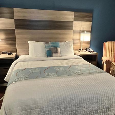 Garnett Hotel & Rv Park الغرفة الصورة