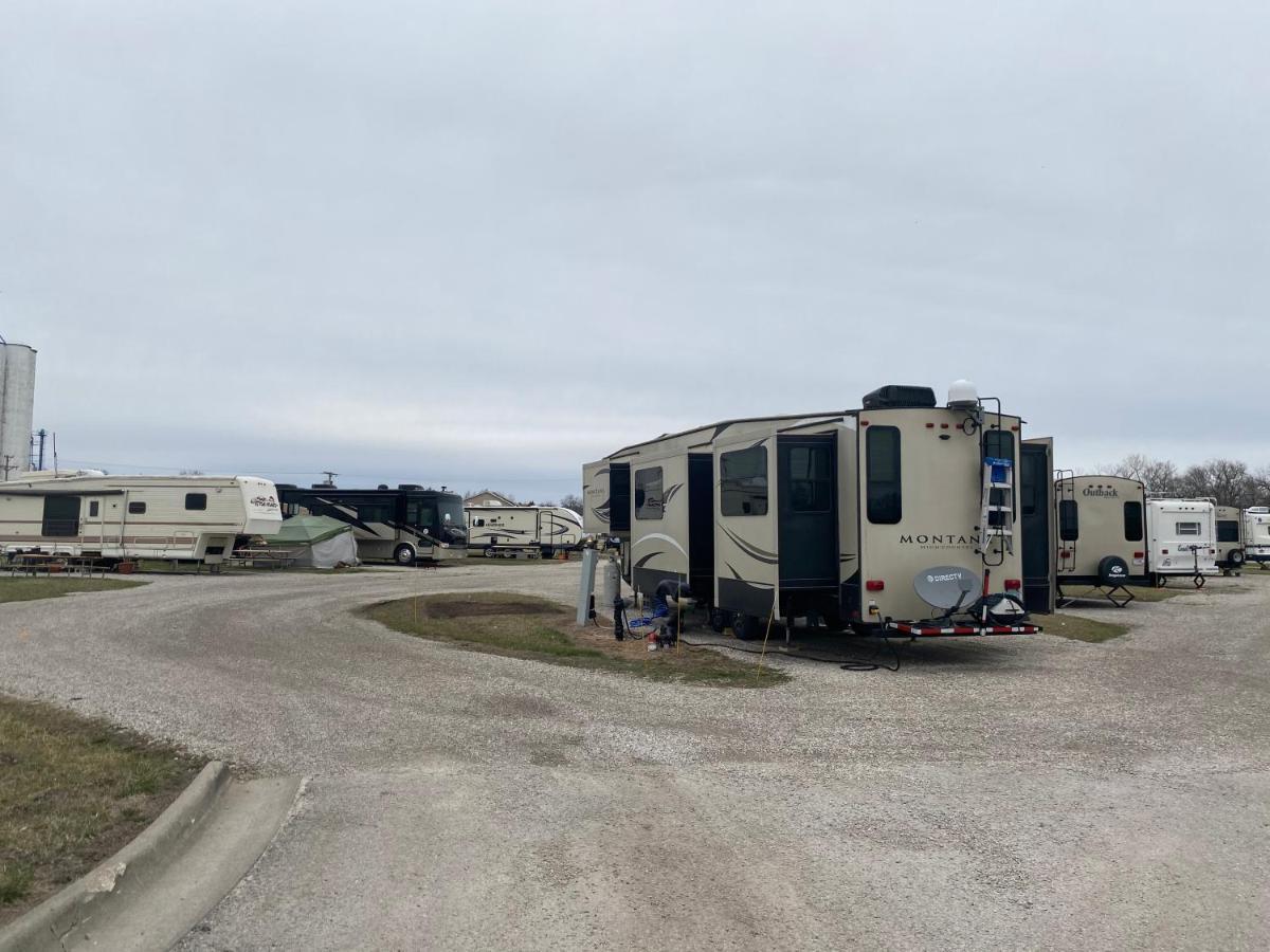 Garnett Hotel & Rv Park المظهر الخارجي الصورة